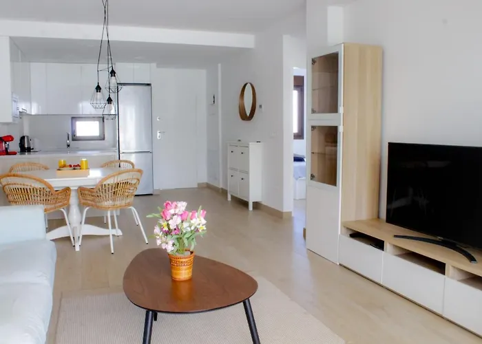 Laguna Resort: Beachfront With Rosa Lagoon Views Apartment