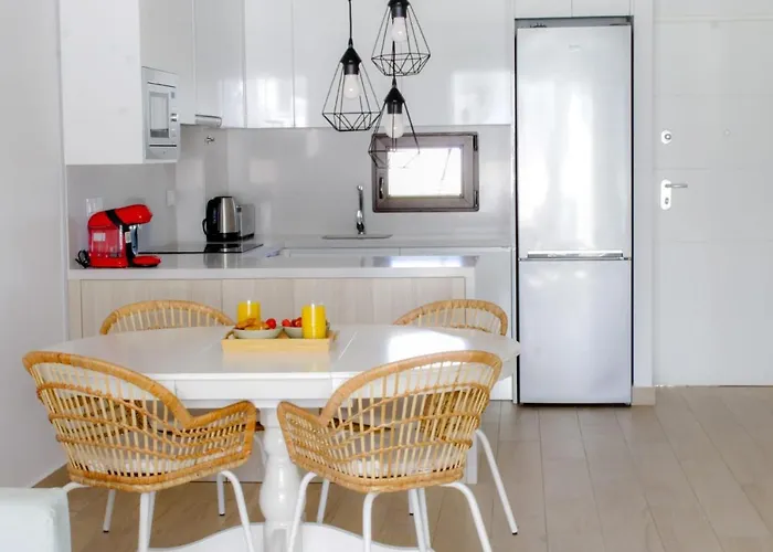 Apartment Laguna Resort: Beachfront With Rosa Lagoon Views Torrevieja