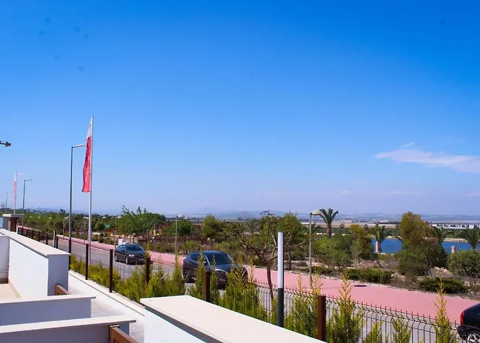 Apartment Laguna Resort: Beachfront With Rosa Lagoon Views