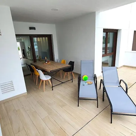 Daire Beautiful In Laguna Overlooking Laguna Rosa In With 2 Bedrooms And 2 Bathrooms Torrevieja